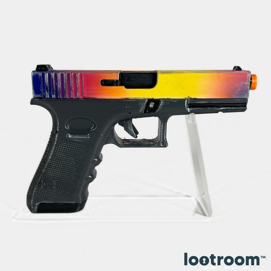 CS2 Glock-18 Fade skin, a hand-painted 1:1 lifesize prop, one of the Glock skins in this guide.