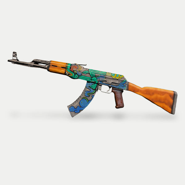 AK-47 Fire Serpent Skin – CS2-Nachbildung in Lebensgröße
