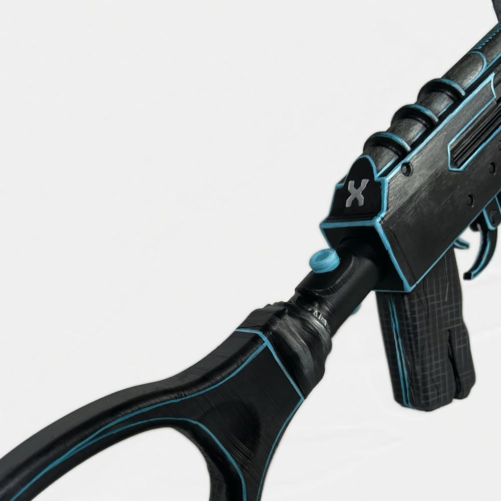 Close-up of the white X at the back of the xQc AK receiver.