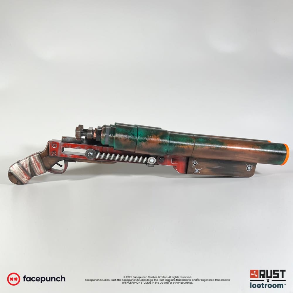 The hand-painted Default Skin Double Barrel built from these STL files, 63cm assembled.